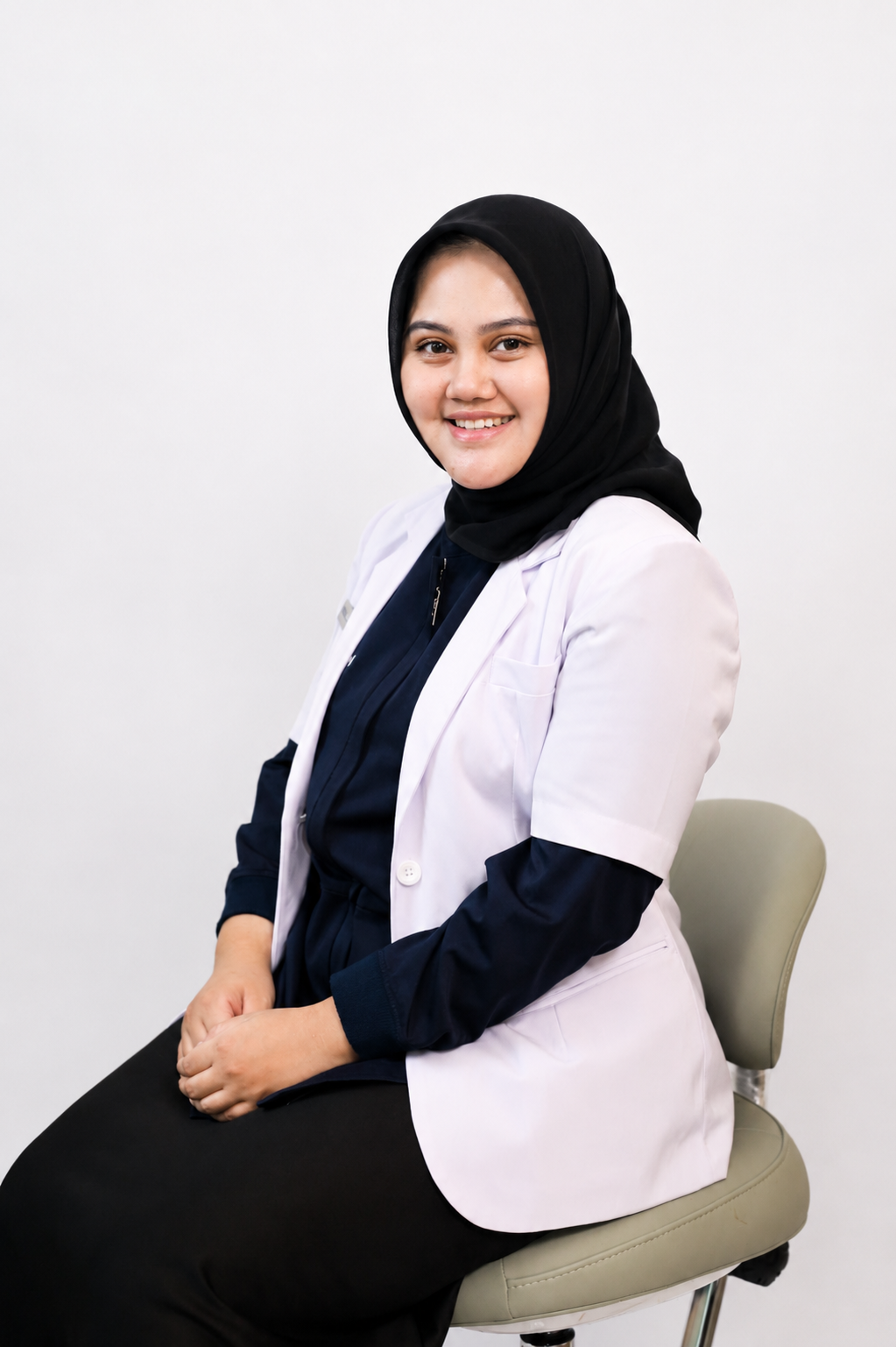 drg. Azkia Raihani